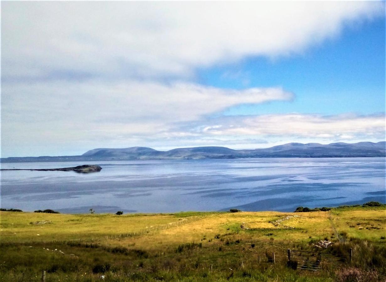 Croft 7 Geary Self Catering Studio With Stunning Sea Views Buitenkant foto