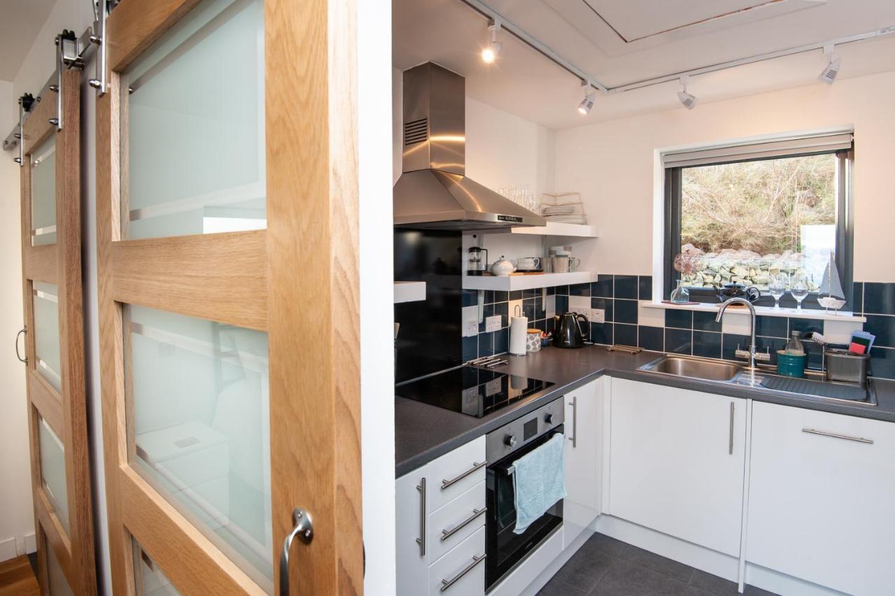 Croft 7 Geary Self Catering Studio With Stunning Sea Views Buitenkant foto
