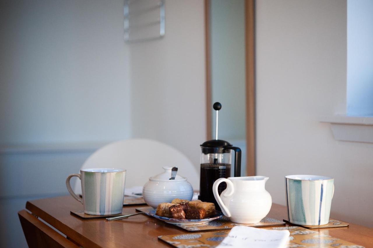 Croft 7 Geary Self Catering Studio With Stunning Sea Views Buitenkant foto