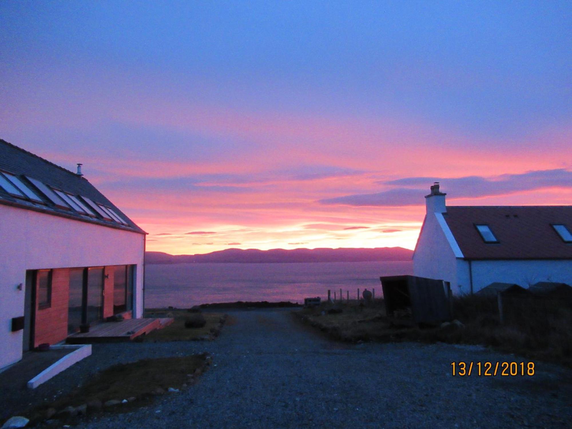 Croft 7 Geary Self Catering Studio With Stunning Sea Views Buitenkant foto